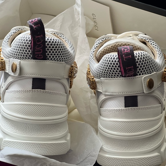 New Gucci Flashtrek white with stones size 39 with box and dust bag - Picture 10 of 12